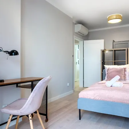 Tyzenhauz Rakowicka Street Appartement Krakau