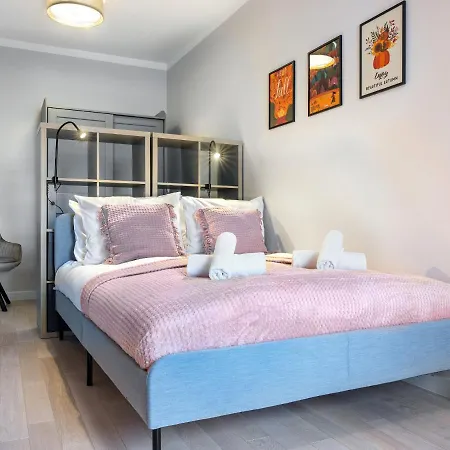 Apartment Tyzenhauz Rakowicka Street Krakow